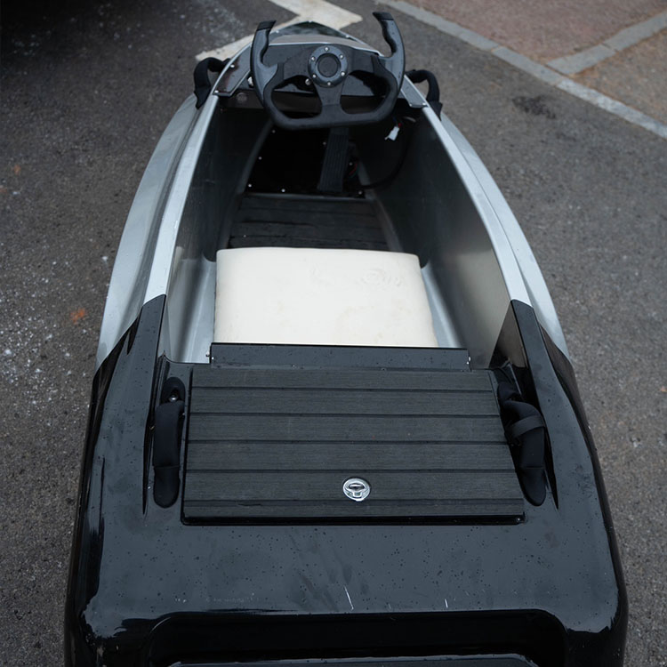 Perahu Jet Surf Kart Petualang - Outdoor Adventure Rentals ulasan dan harga
